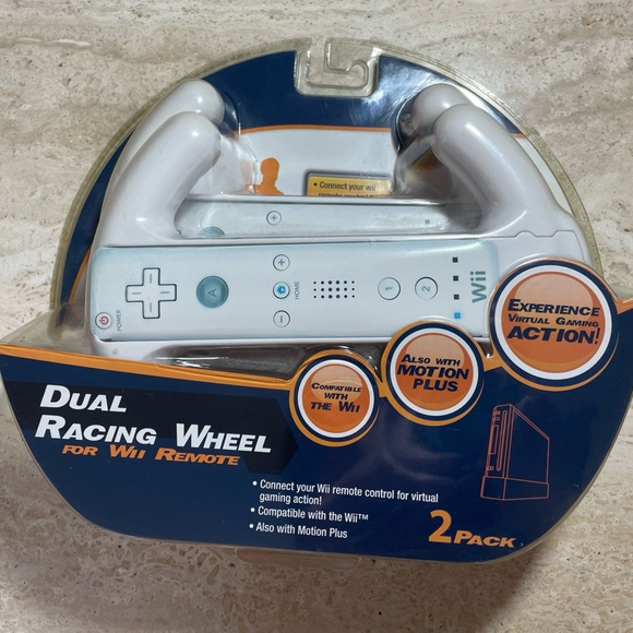 Wii RACING CONTROLLER CASE - Picture 1 of 4